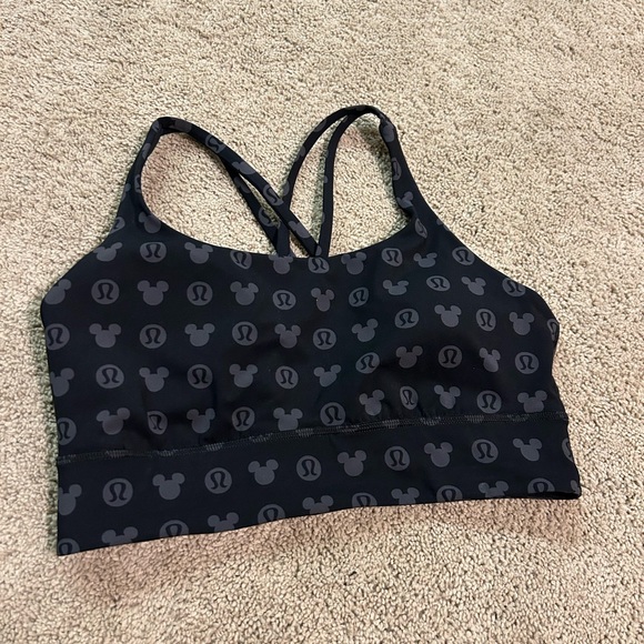 Disney x lululemon Energy Longline
Bra Medium Support, B-D Cups
Size 10 - Picture 1 of 6